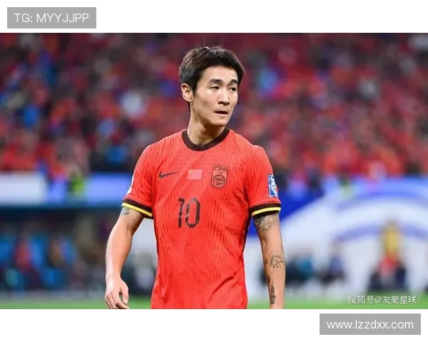 国足5号足球明星的成长之路与未来展望分析
